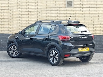 Used Dacia Sandero Stepway 2023 for sale - 75500504: Photo
