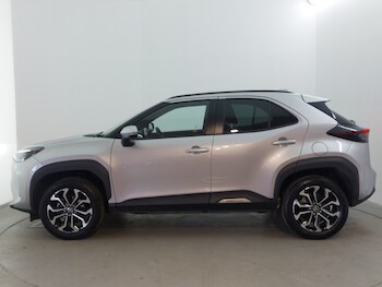 Used Toyota Yaris Cross 2023 for sale - 78327947: Photo