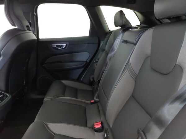 Used Volvo XC60 2024 for sale - 76265073: Photo 6