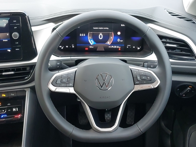 Used Volkswagen T-Roc 2025 for sale - 76849285: Photo 7