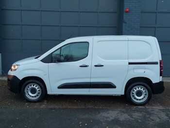 Used Citroen Berlingo 2024 for sale - 77070581: Photo