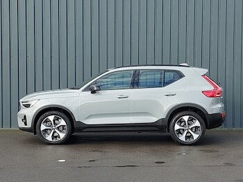Used Volvo XC40 2025 for sale - 76465695: Photo