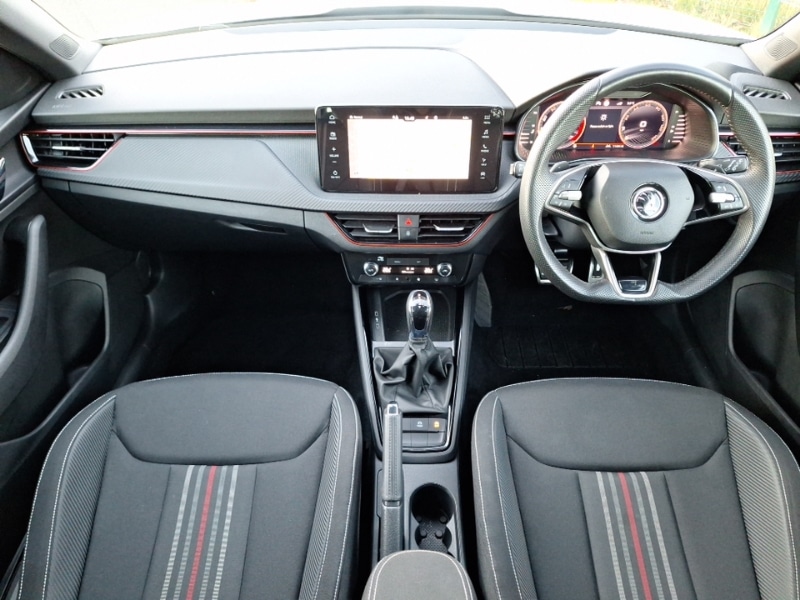 Used Skoda Kamiq 2024 for sale - 76614336: Photo 2