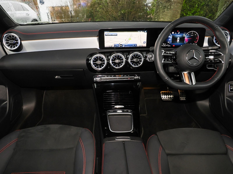 Used Mercedes-Benz CLA 2025 for sale - 77454540: Photo 2