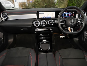 Used Mercedes-Benz CLA 2025 for sale - 77454540: Photo