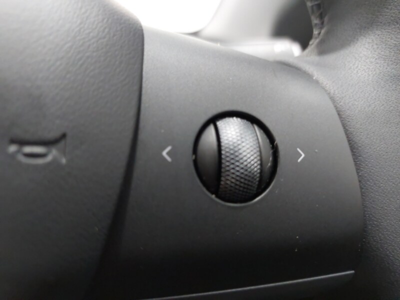 Used Tesla Model Y 2023 for sale - 76451580: Photo 12