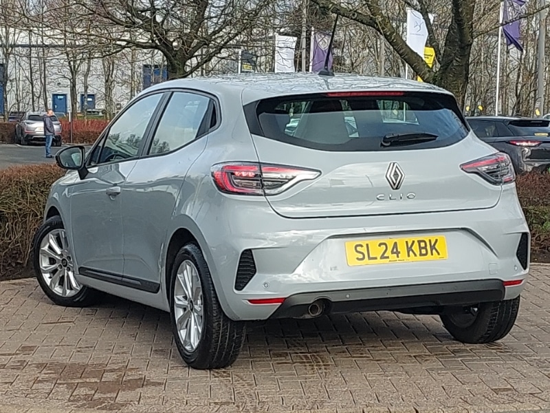 Used Renault Clio 2024 for sale - 77648760: Photo 3