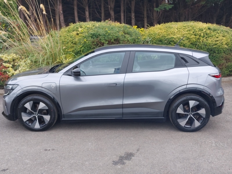 Used Renault Megane E Tech 2022 for sale - 77956155: Photo 4