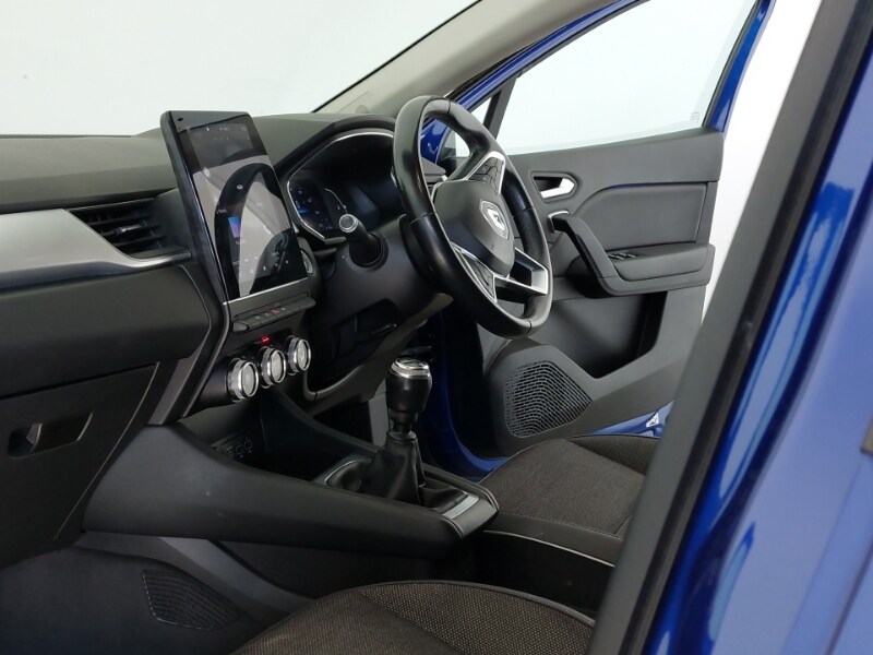 Used Renault Captur 2021 for sale - 77948561: Photo 11