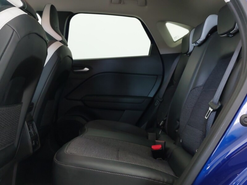 Used Renault Captur 2021 for sale - 77948561: Photo 6