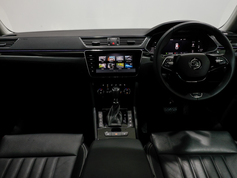 Used Skoda Superb 2023 for sale - 77467581: Photo 2