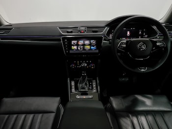 Used Skoda Superb 2023 for sale - 77467581: Photo