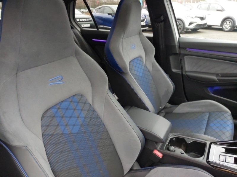 Used Volkswagen Golf 2023 for sale - 77070522: Photo 12
