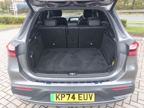 Used Mercedes-Benz EQA 2024 for sale - 76176719: Photo 8