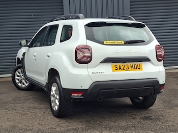 Used Dacia Duster 2023 for sale - 79411311: Photo