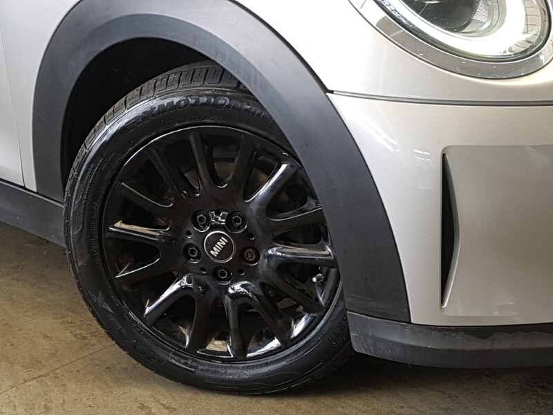 Used MINI Hatch 2023 for sale - 77762052: Photo 9