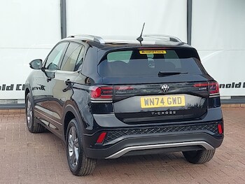 Used Volkswagen T-Cross 2024 for sale - 76652005: Photo