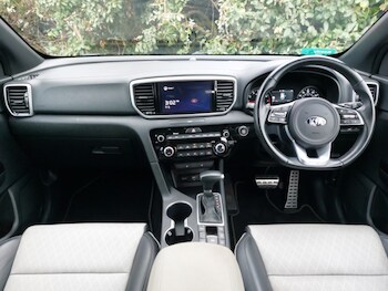 Used Kia Sportage 2021 for sale - 77645237: Photo