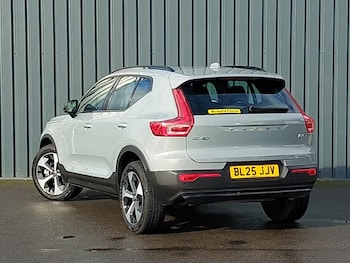 Used Volvo XC40 2025 for sale - 77717313: Photo