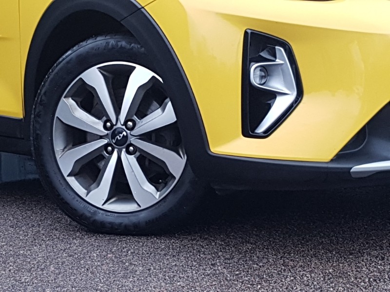 Used Kia Stonic 2023 for sale - 77563320: Photo 9