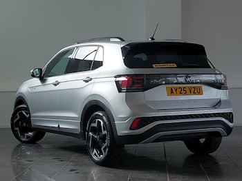 Used Volkswagen T-Cross 2025 for sale - 77049632: Photo