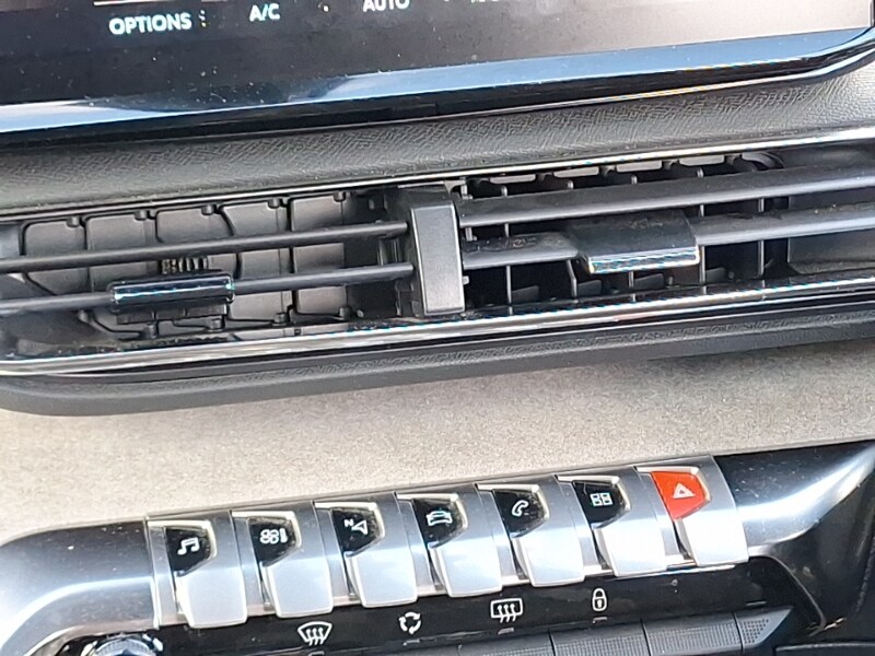 Used Peugeot 3008 2022 for sale - 77948341: Photo 11