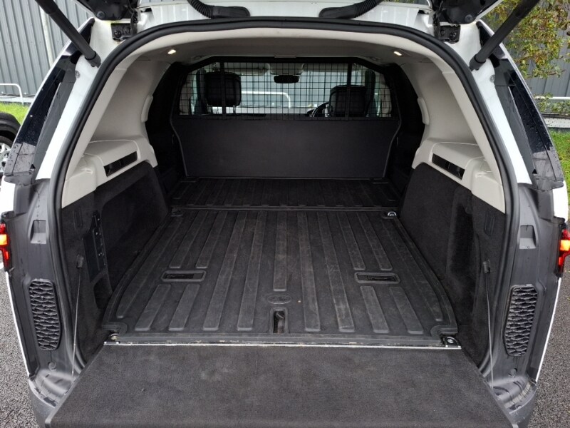 Used Land Rover Discovery 2021 for sale - 76492551: Photo 8