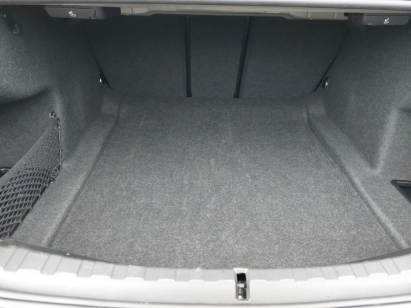 Used BMW 3 Series 2024 for sale - 77273836: Photo 8