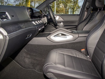 Used Mercedes-Benz GLE 2025 for sale - 78156267: Photo