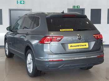 Used Volkswagen Tiguan Allspace 2025 for sale - 76721000: Photo
