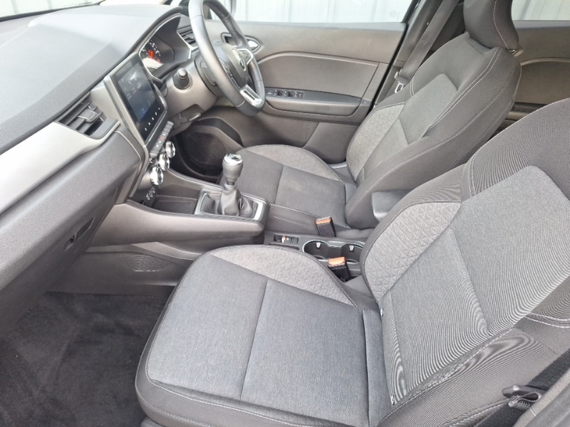 Used Renault Captur 2022 for sale - 77732136: Photo 5