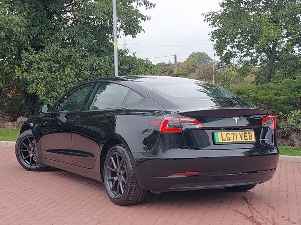 Used Tesla Model 3 2021 for sale - 76246398: Photo 3