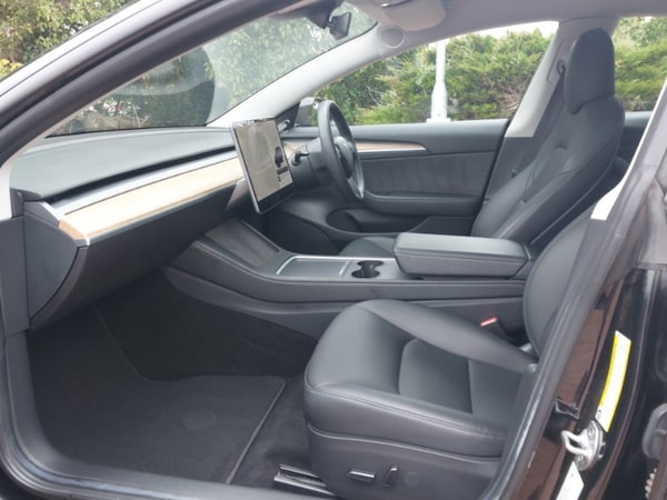 Used Tesla Model 3 2021 for sale - 76246398: Photo 5