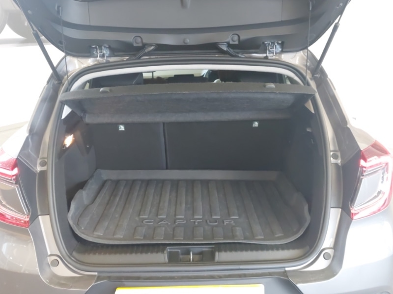 Used Renault Captur 2020 for sale - 78169936: Photo 8