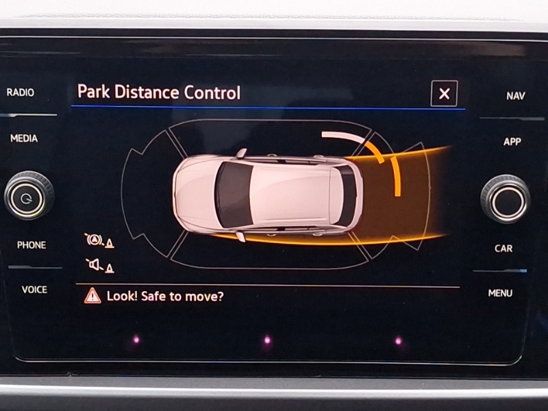 Used Volkswagen T-Roc 2022 for sale - 77024975: Photo 11