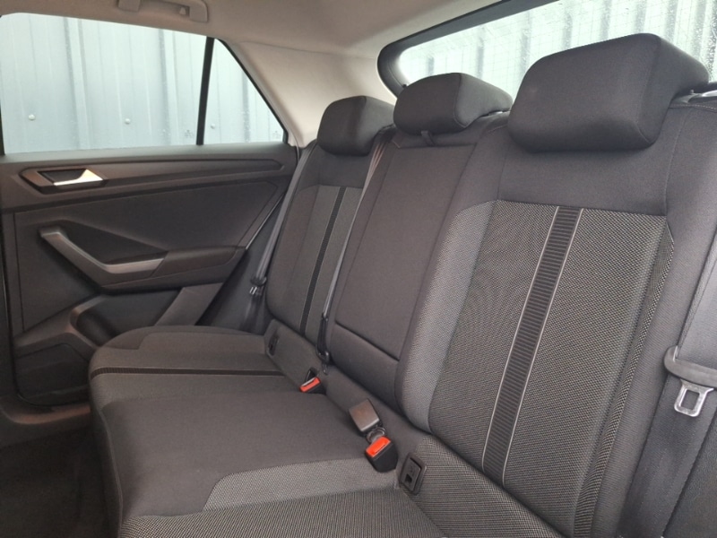 Used Volkswagen T-Roc 2022 for sale - 77024975: Photo 6