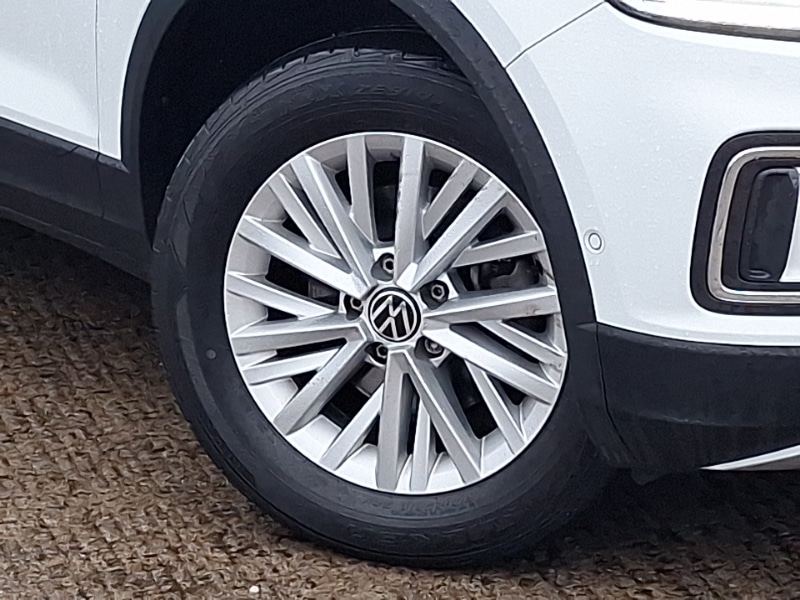 Used Volkswagen T-Roc 2022 for sale - 77024975: Photo 9