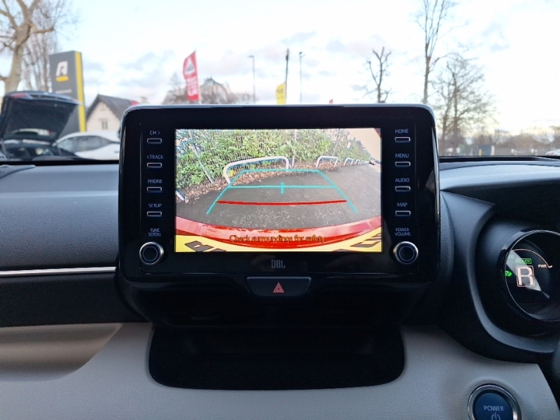 Used Toyota Yaris 2021 for sale - 77338898: Photo 11