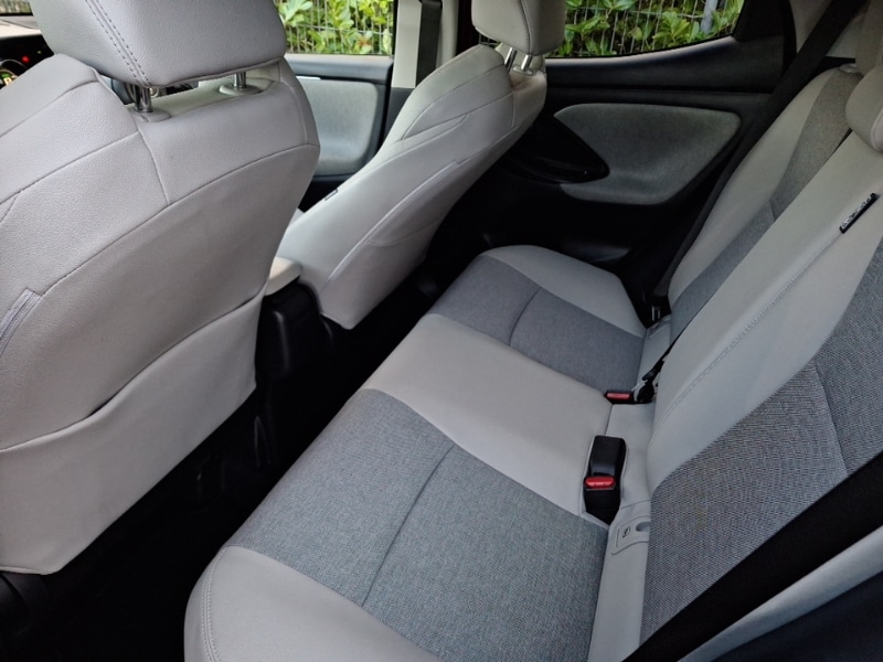 Used Toyota Yaris 2021 for sale - 77338898: Photo 6