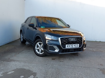 Audi - Q2