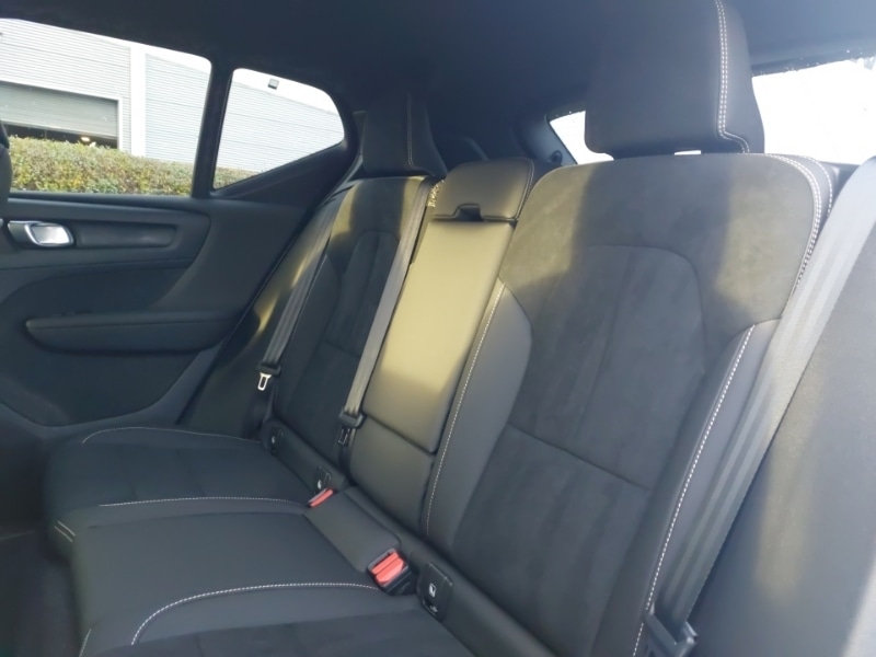 Used Volvo XC40 2025 for sale - 76555788: Photo 6