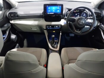 Used Toyota Yaris 2022 for sale - 77823489: Photo