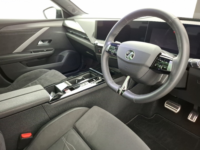 Used Vauxhall Astra 2023 for sale - 76925448: Photo 12