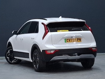 Used Kia Niro 2023 for sale - 78510272: Photo
