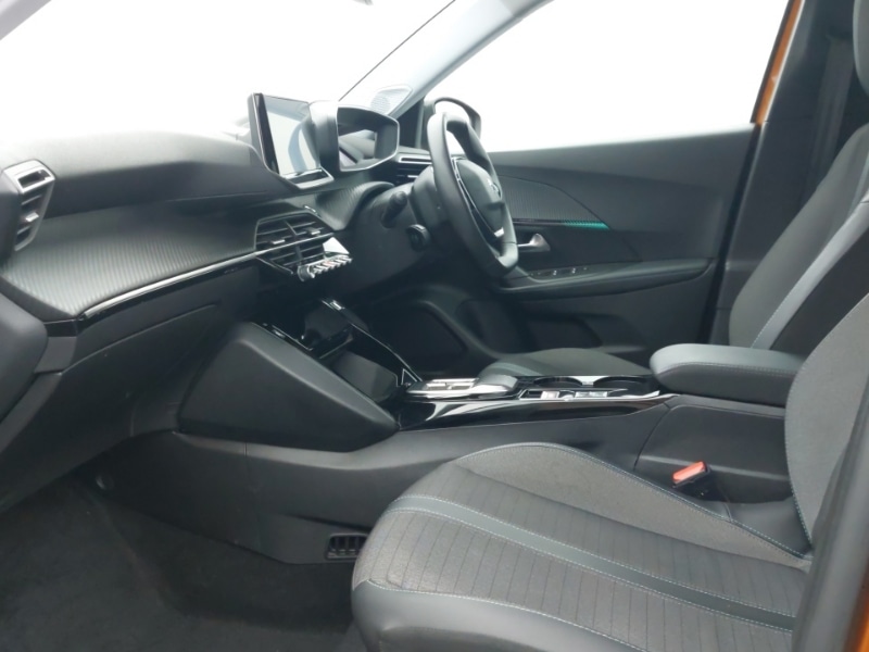 Used Peugeot 2008 2022 for sale - 77018795: Photo 5