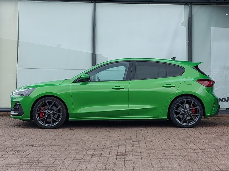 Used Ford Focus 2023 for sale - 78032312: Photo 4