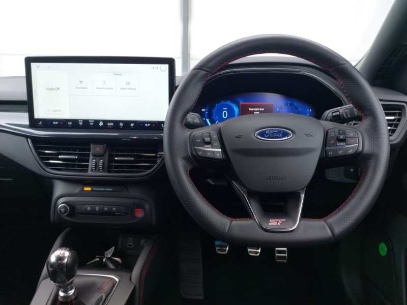 Used Ford Focus 2023 for sale - 78032312: Photo 7