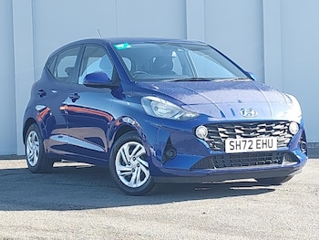 Used Hyundai i10 2023 for sale - 78239110: Photo