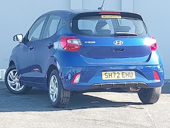 Used Hyundai i10 2023 for sale - 78239110: Photo