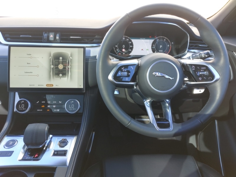 Used Jaguar F-Pace 2024 for sale - 78152027: Photo 7